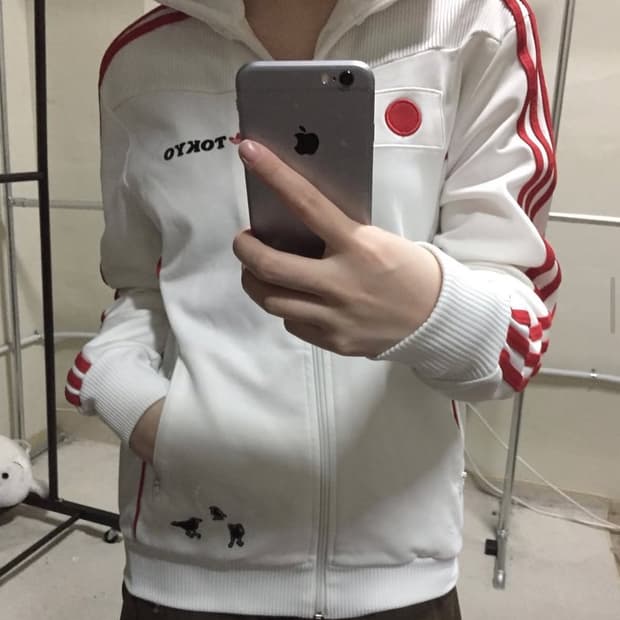 아디다스 도쿄 일본 흰빨 져지 트랙탑 95