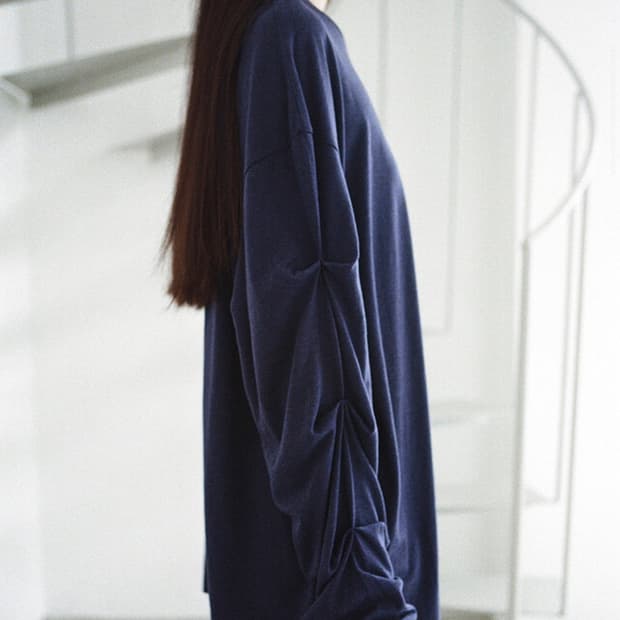 Tocoll tuck long sleeve top - navy (토콜)