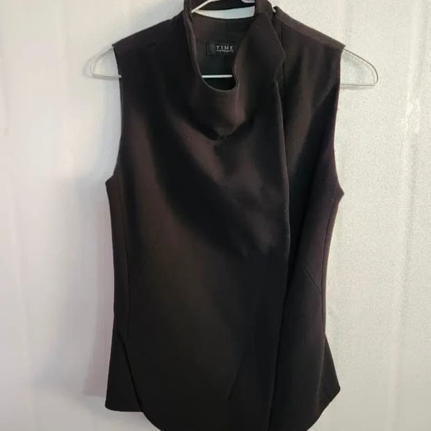 TIME 블랙 언발란스 조끼 베스트/총장60/가슴41/