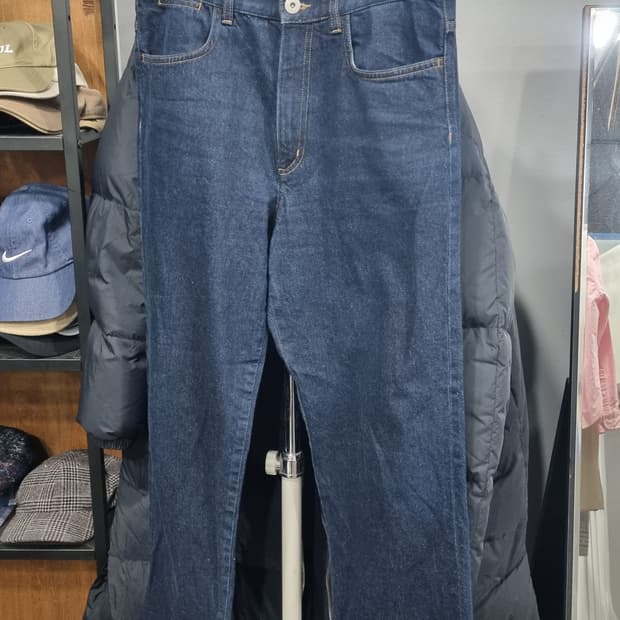 코스cos 레이디 스트레이트 턴업 데님팬츠 28size 상태10/9