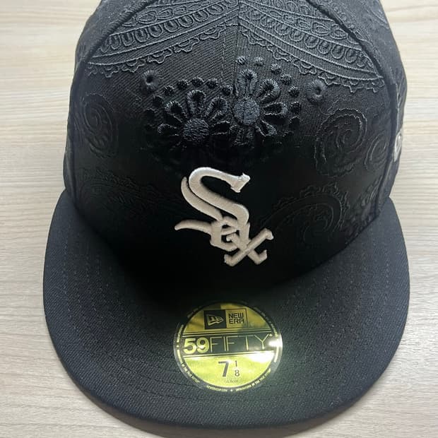 SOX 페이즐리 피티드 캡