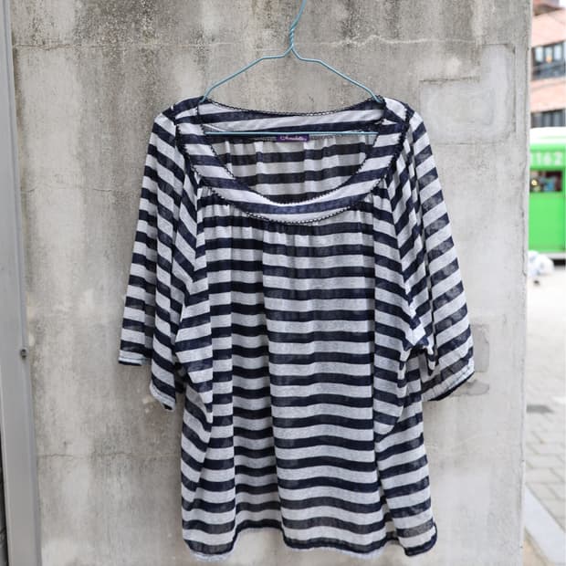 Marine stripe blouse