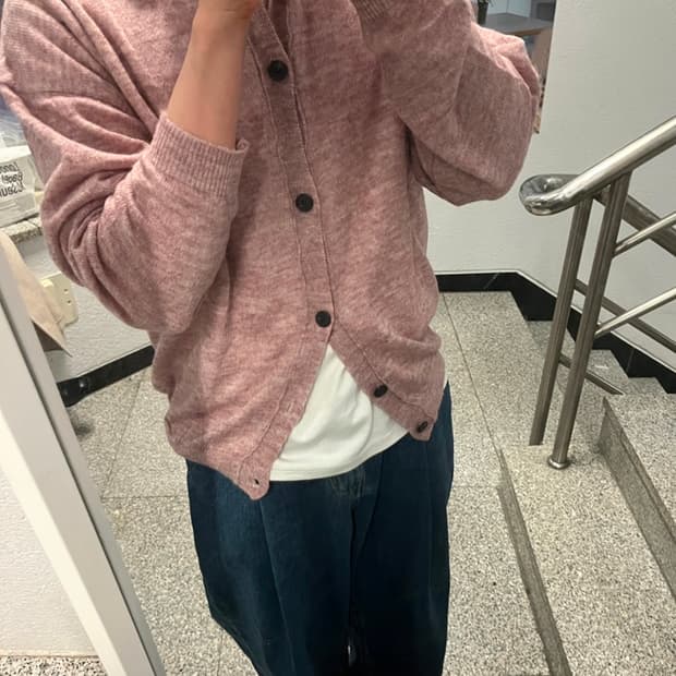 해칭룸 모헤어 핑크 가디건