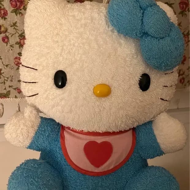 고전 아기 키티 엉엉키🍼