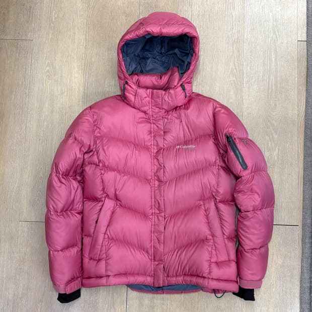 컬럼비아 티타늄 다운 패딩