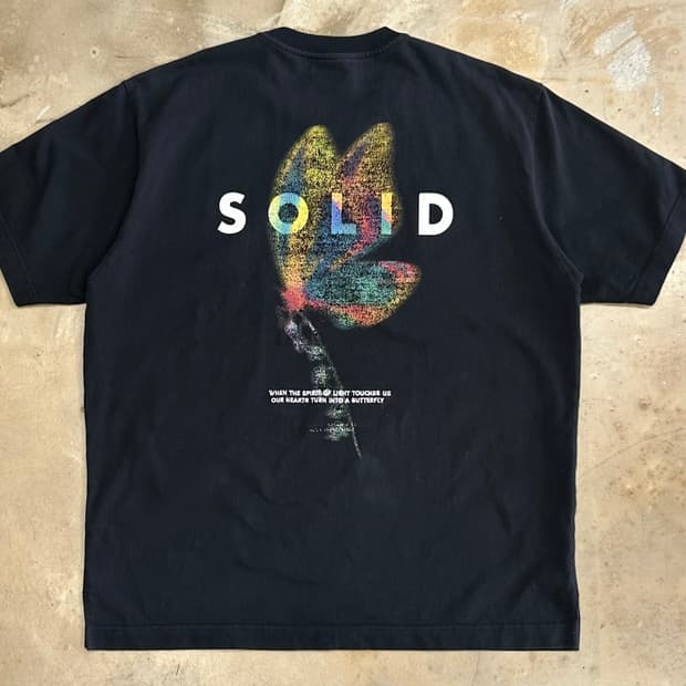 솔리드옴므 Black 반팔티 