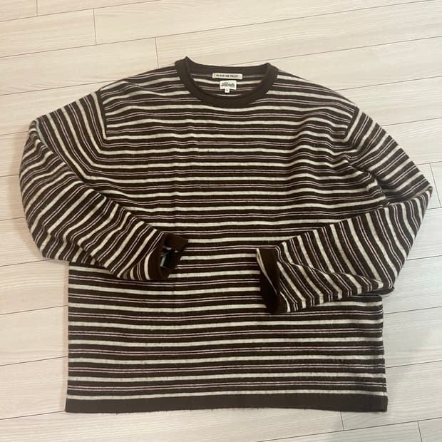 뤡코즈 / 틸레이트 스트라이프 니트 / M