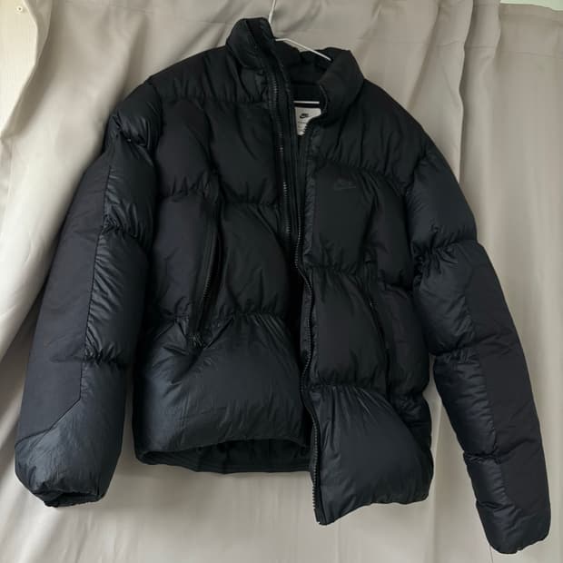 나이키 써마핏 패딩