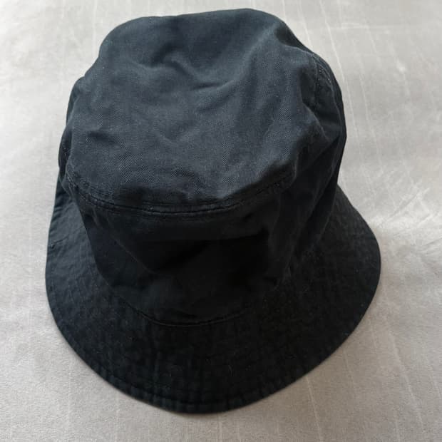 러닝노즈 버킷햇 블랙 피스마이너스원 / OS