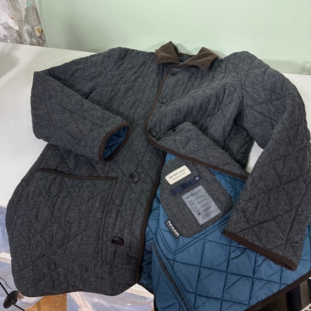 L 105 시리즈 진그레이 코듀로이카라 울 퀼팅자켓