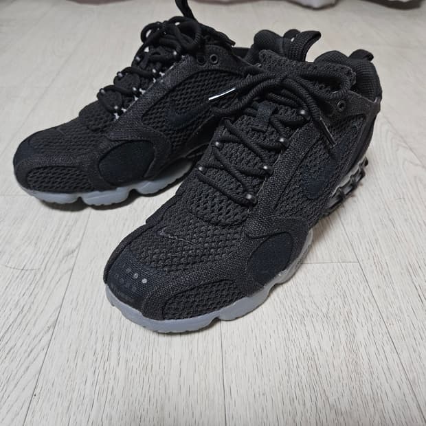 나이키×스투시 줌스피리돈2 블랙 270