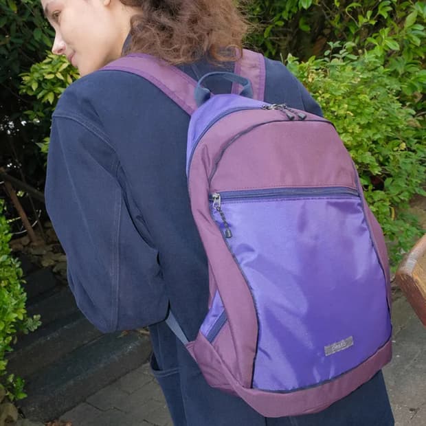 *삽니다* 페스토 백팩 가방 COLOR BLOCK BACKPACK