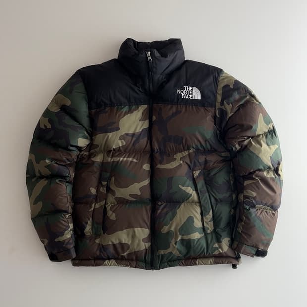 노스페이스 1996 노벨티 눕시 자켓 우드랜드 카모 L