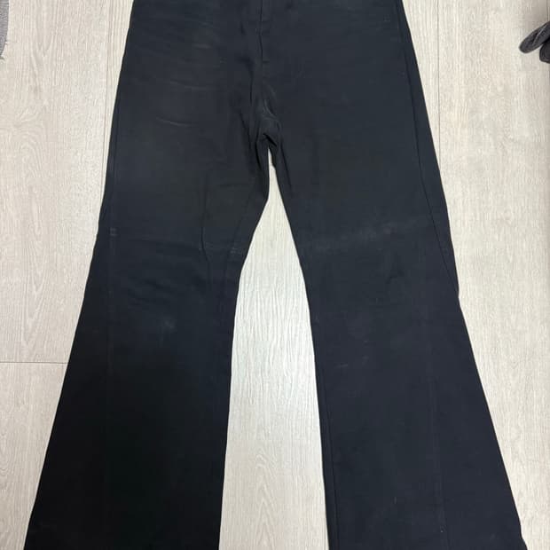 율러 블랙 플레어 코튼팬츠