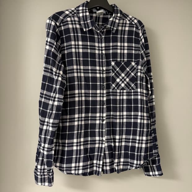 navy checked shirt M