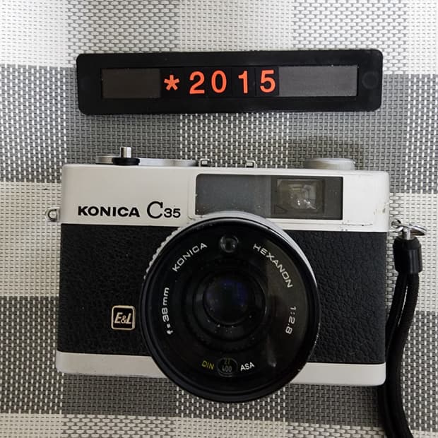 코니카 C 35 E&L 필름카메라 실버바디