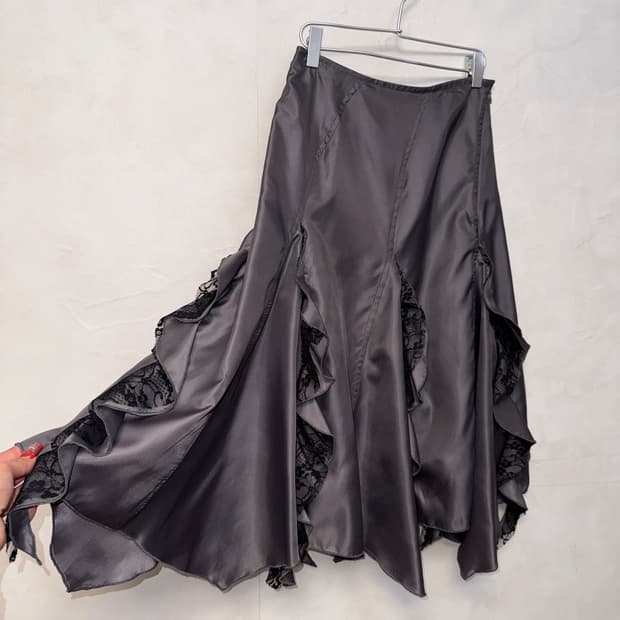Charcoal ruffle floral lace satin skirt