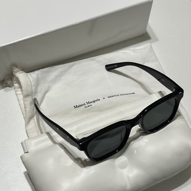 젠틀 몬스터 x 마르지엘라 MM110 블랙