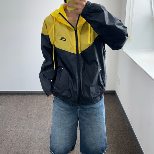 Nike 나이키 스몰로고 옐로우 네이비 배색 바람막이 