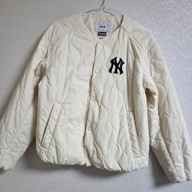 뉴욕양키스 퀄팅자켓