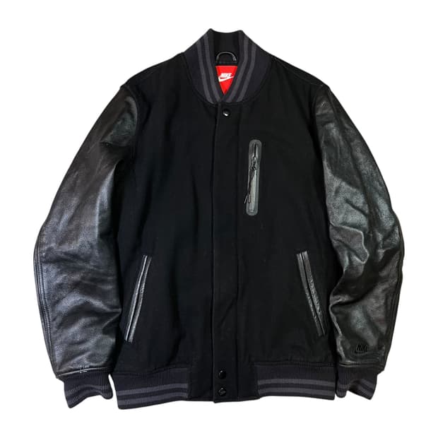 나이키 디스트로이어 바시티