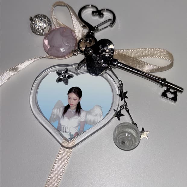 [ITSURz] babe blue angel keyring