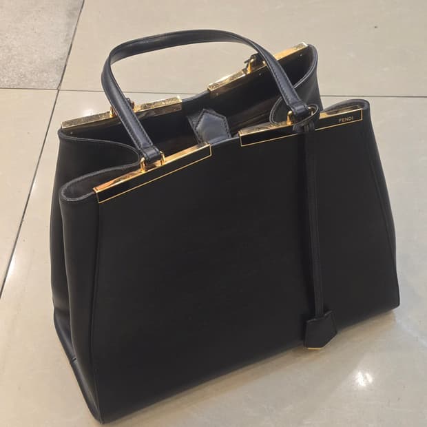 FENDI 펜디 투쥬르 토트백