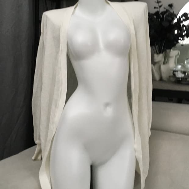 ༒ White see-through midi cardigan