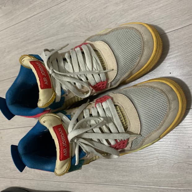 조던4 유니온 260