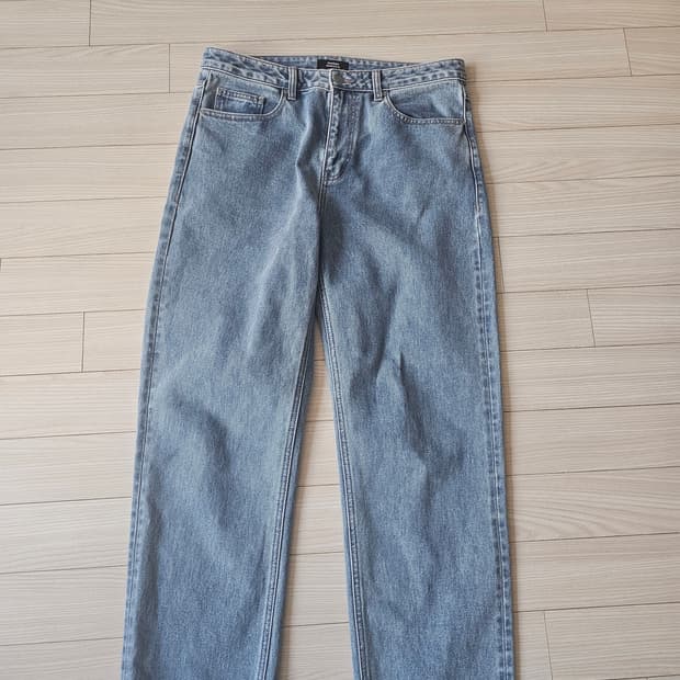 [34] 무탠다드 레귤러 핏 데님팬츠