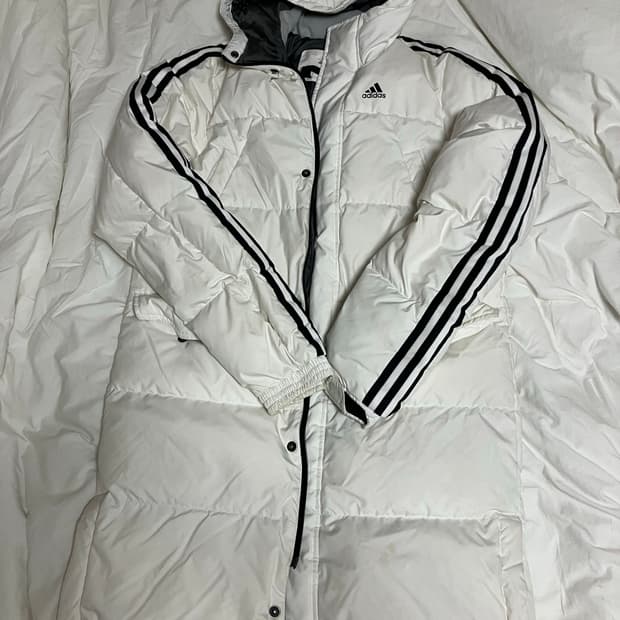 아디다스 삼선롱패딩 화이트 s