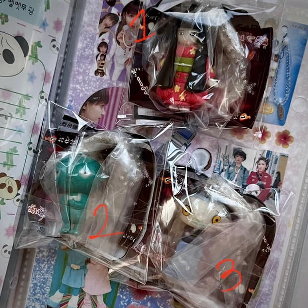 택포) 일본 고전 괴담레스토랑 야광 스트랩 키링 2종