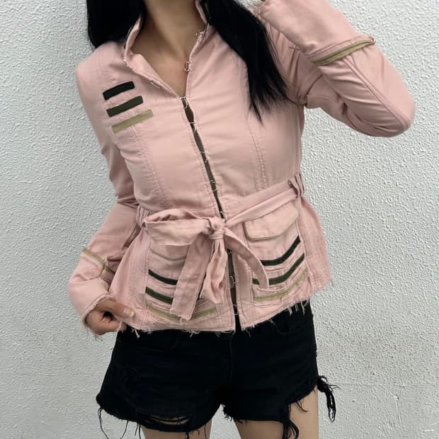 마크제이콥스 그런지 딸기우유맛 자켓 2