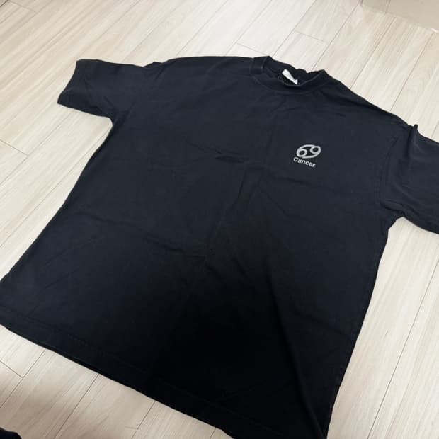 [VETEMENTS] 69 cancer 반팔 티셔츠