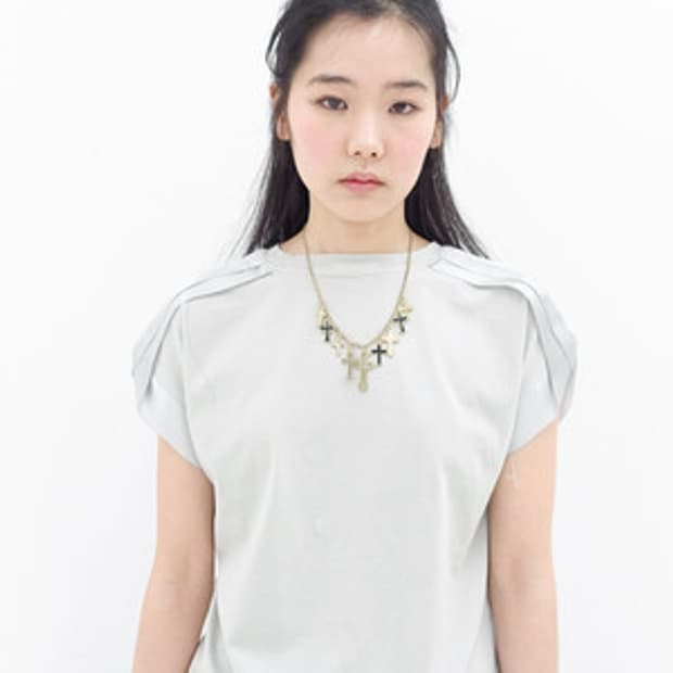 샵페어리 silky taping half top