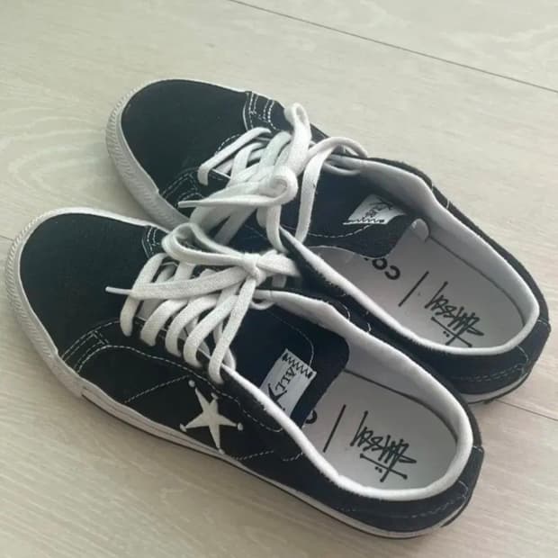 스투시X컨버스 원스타 로우 235