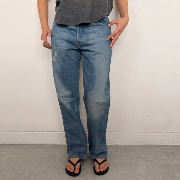 Levi’s Cinch Back Monroe ( OS )