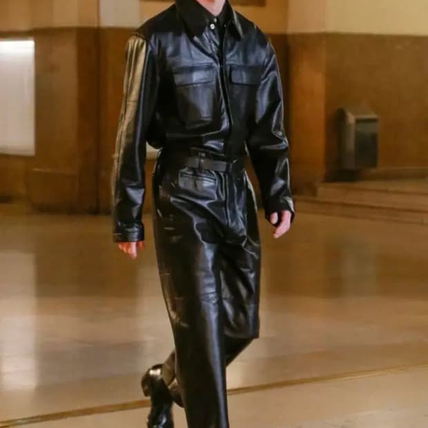 르메르 20FW 레더 벨티드 팬츠