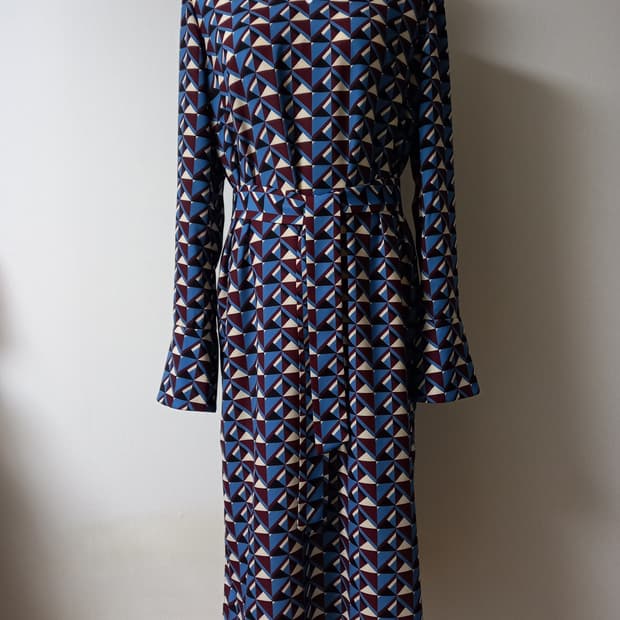 모조에스핀 원피스