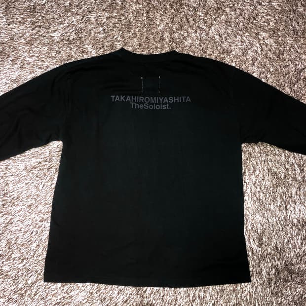 Soloist 솔로이스트 롱슬리브