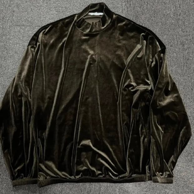 사스콰치패브릭스 벨루어 목폴라 XL