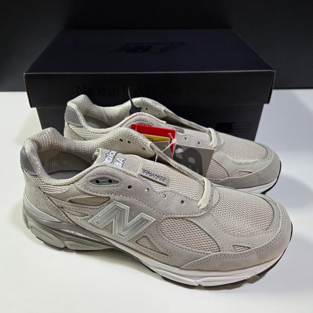 뉴발란스 / KITH 키스 990v3 할로우 / 275