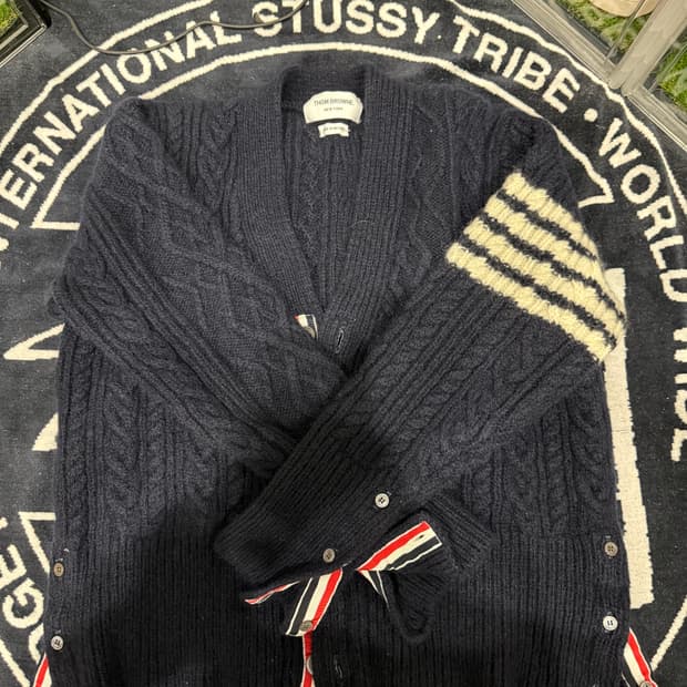 톰브라운 도네갈 케이블 사선 가디건 4사이즈