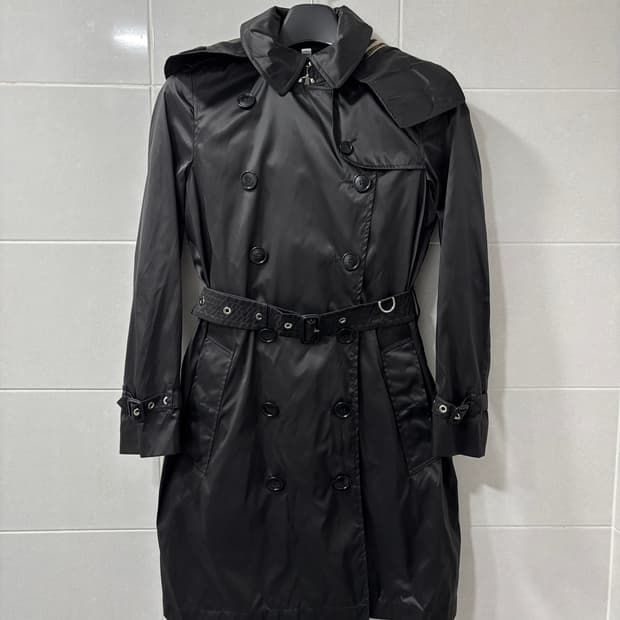 정품)버버리 켄징턴 후드 트렌치