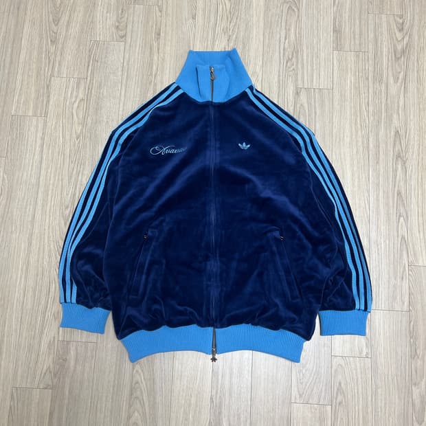 (새상품) 아바바브 x 아디다스 벨벳 트랙탑 다크 블루