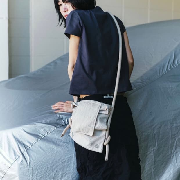 코이세이오 셔링 로프백