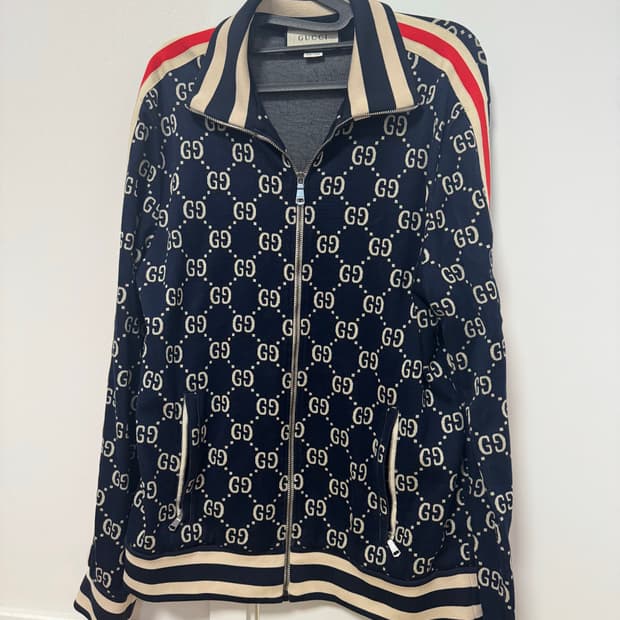 구찌 GG 자카드 트랙 후리스 집업