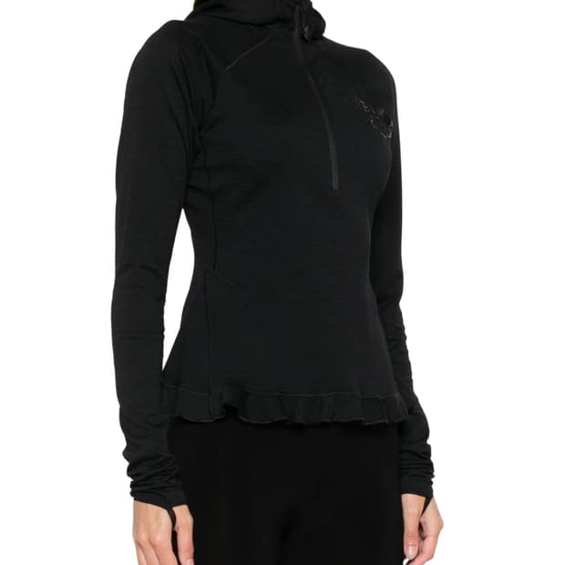 세실리아 반센 x 노스페이스 상의 xs 