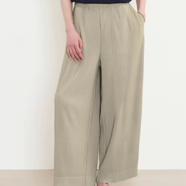 TNGT 요요기 와이드 플리츠 팬츠 베이지