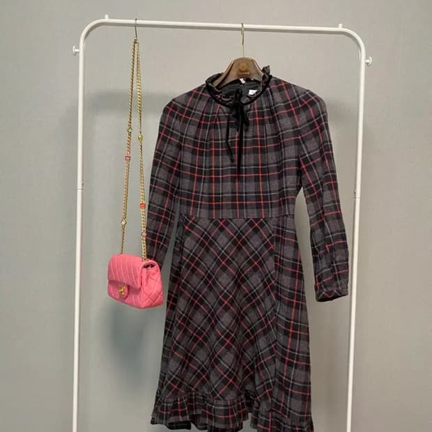 잇미샤 체크 원피스